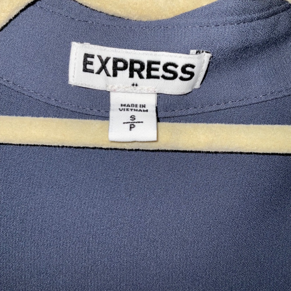 Express button down blouse - Picture 3 of 3